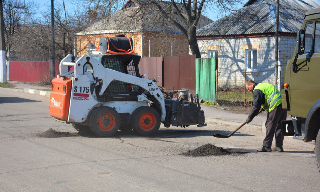 Миронівська міськрада вирішила витратити 18 млн гривень на ремонт тротуару по одній вулиці