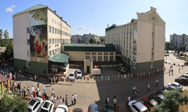 В Ірпені створили найбільший у світі мурал картини Шевченка “Катерина” (фото)