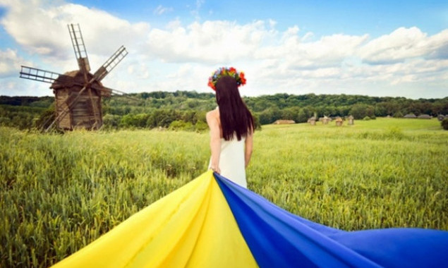 Українці за кордоном проведуть акцію “Ланцюг Єдності” до Дня Незалежності України 