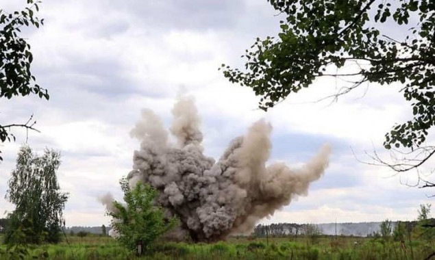 Поблизу Славутича сьогодні, 23 серпня, проводять знищення вибухонебезпечних предметів
