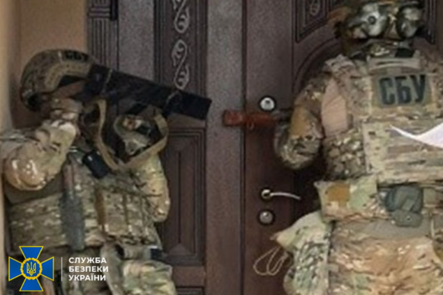 Правоохоронці затримали “військового перевертня”, який готував удари рф по столичних ТЕЦ