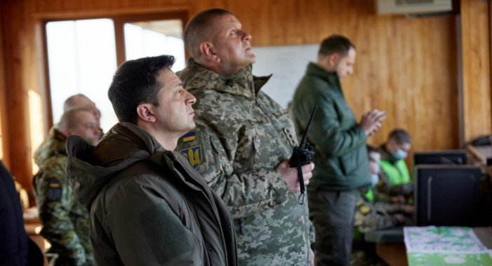 За рік вдвічі посилилась думка, що є конфлікт між політичним і військовим керівництвом України - опитування КМІС