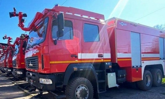 Для столичних рятувальників за 28 млн гривень закуповують ще дві пожежні машини