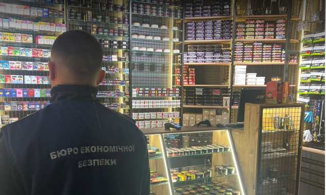 БЕБ у Києві вилучило контрафактні сигарети вартістю понад 5 млн грн