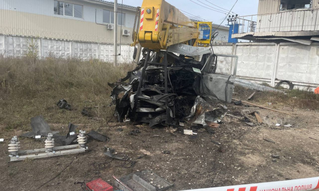 У Макарові на міні підірвався автомобіль з електриками, є постраждалі