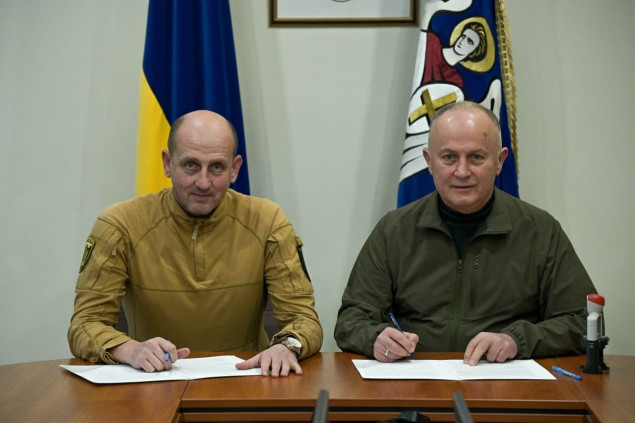 Святошинська РДА підписала меморандум про співпрацю зі Службою зв’язків з громадськістю Командування Сил ТрО