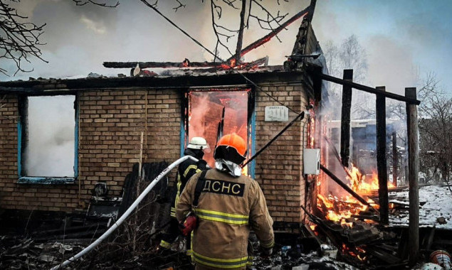 У Бородянській громаді при ліквідації пожежі в будинку виявили тіло чоловіка