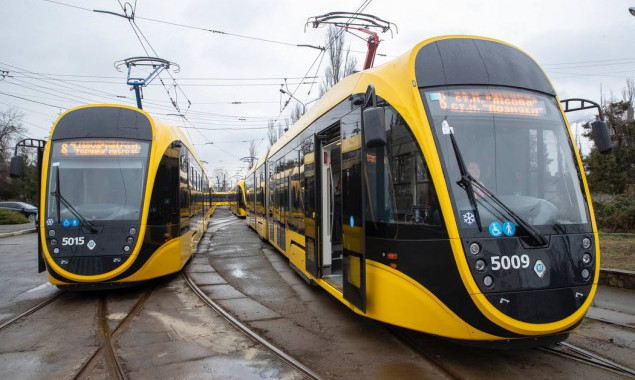 У столиці на маршруті між метро Лісовою та метро Позняки курсують нові трамваї 