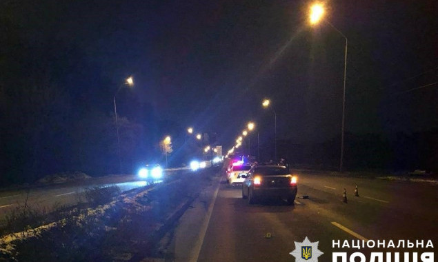 На Броварському проспекті столиці п’яний водій протаранив автівку, серед потерпілих двоє дітей