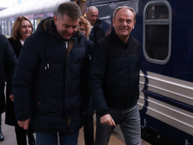 До Києва з візитом прибув очільник польського уряду Дональд Туск