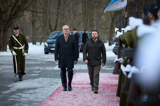 Зеленський у Талліні запросив Естонію до співпраці у сфері спільних оборонних виробництв