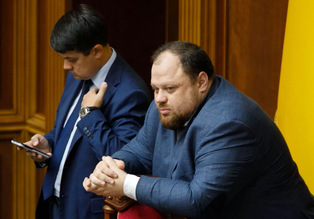 Ексспікер ВР Разумков зажадав від ДБР кримінальної справи на спікера Стефанчука за порушення парламентського регламенту