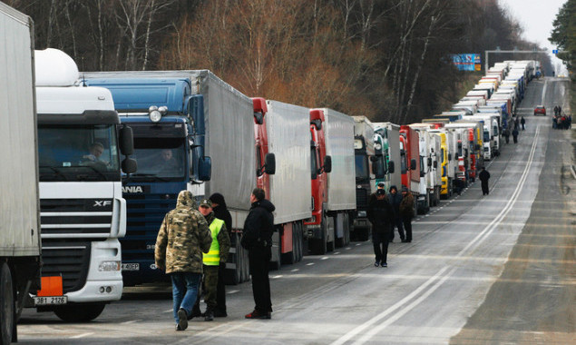 Польскі протестувальники блокують 5 пропускних пунктів на кордоні