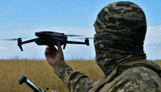 “Українська команда” проводить збір на 200 дронів для ЗСУ