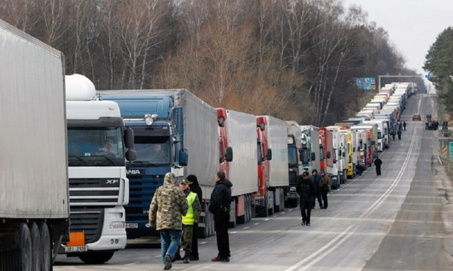 Польські перевізники збираються долучитись до фермерів у блокаді кордону з 1 березня