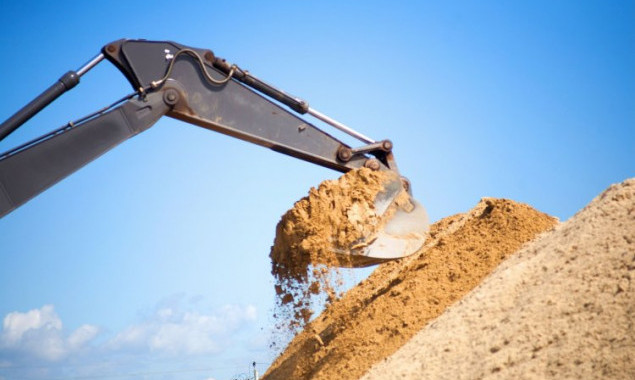 В суді оскаржують право однієї з компаній промислової групи “Ковальська” видобувати пісок у Києві
