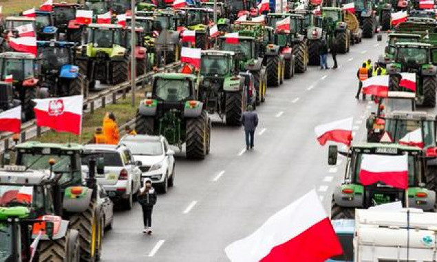 Польські фермери офіційно продовжили страйк на польсько-українському кордоні до 30 квітня 