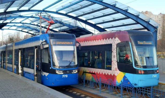 13,7 млн гривень витратить Київпастранс на ремонт двигунів трамваї Татра