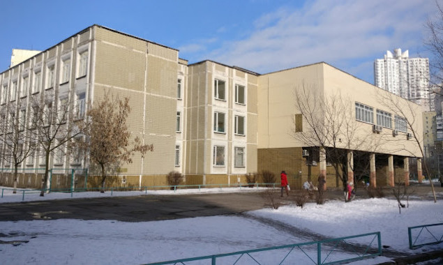 Фасад школи №314 на столичних Позняках зібралися утеплювати за 20 млн гривень